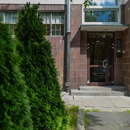 Cozy Family Belwederska Near Lazienki By Renters *