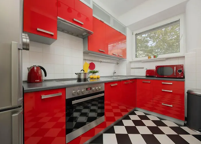 Cozy Family Belwederska Near Lazienki By Renters Apartment Warsaw