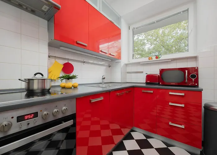 Apartment Cozy Family Belwederska Near Lazienki By Renters