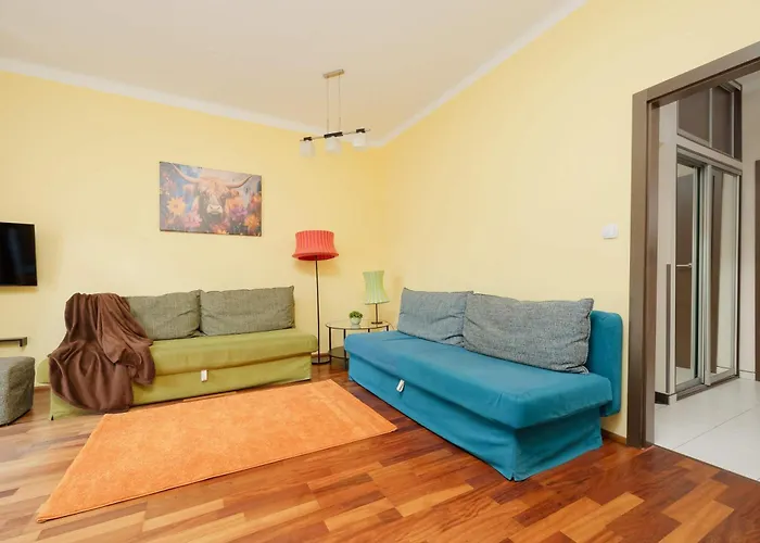 Apartment Cozy Family Belwederska Near Lazienki By Renters *