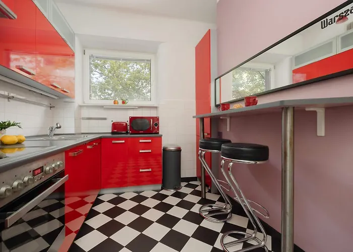 Cozy Family Belwederska Near Lazienki By Renters Warsaw