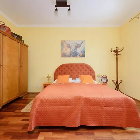 Cozy Family Belwederska Near Lazienki By Renters Varšava