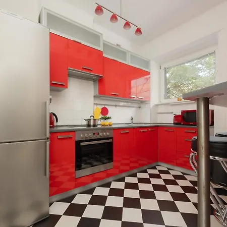 Apartment Cozy Family Belwederska Near Lazienki By Renters